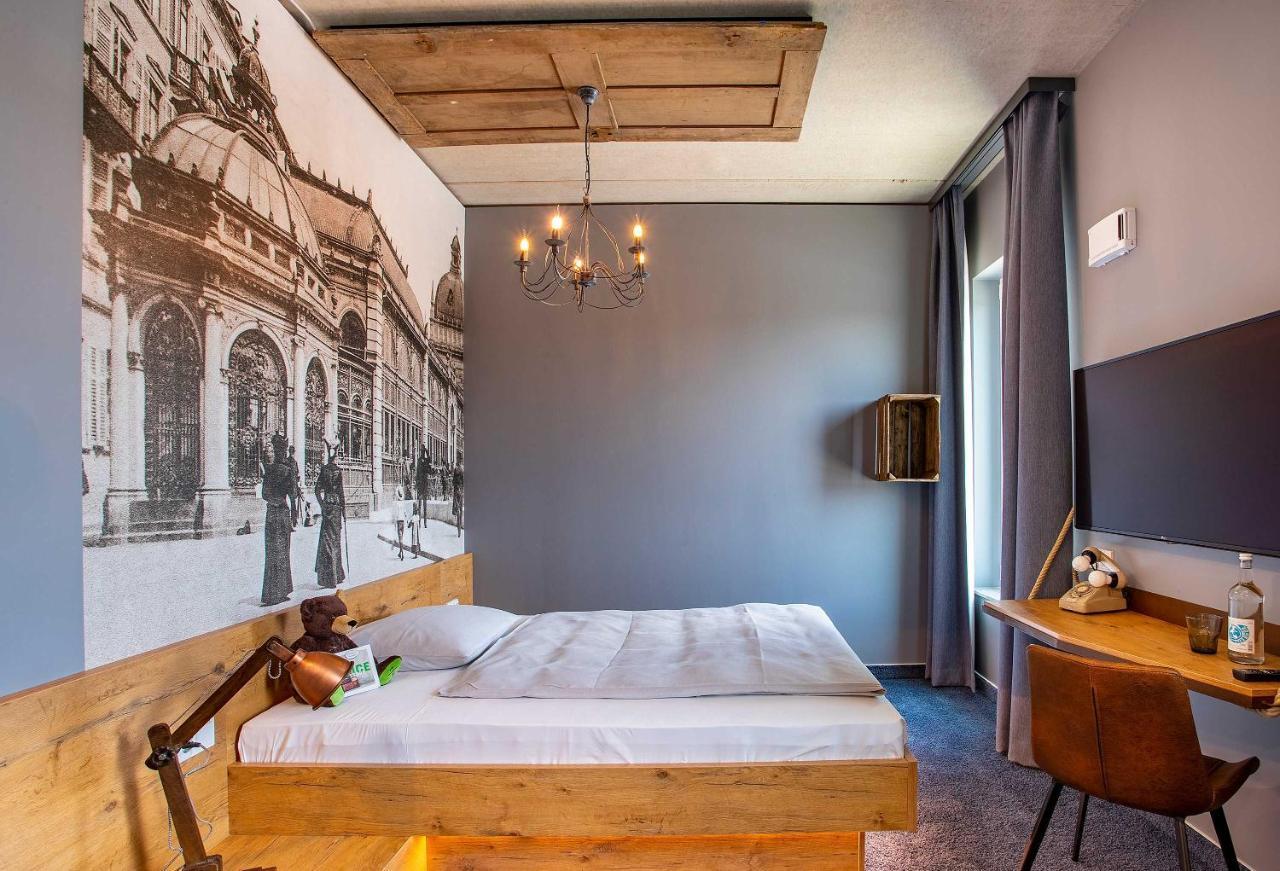 Tinytwice Hotel ヴィースバーデン エクステリア 写真
